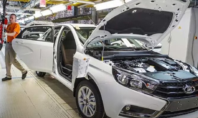 АвтоВАЗ нашёл альтернативу: сборку Lada Iskra запустят в начале 2025 года