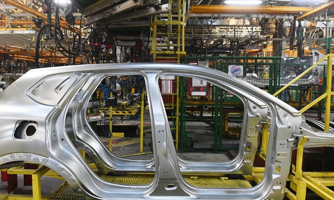В Китае Toyota приостановила работу завода из-за падения продаж автомобилей