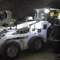 В документальном фильме показали удивительные машины, работающие в шахтах