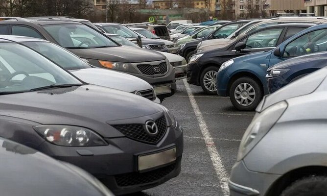 Подержанные авто резко выросли в цене за сентябрь в Петербурге