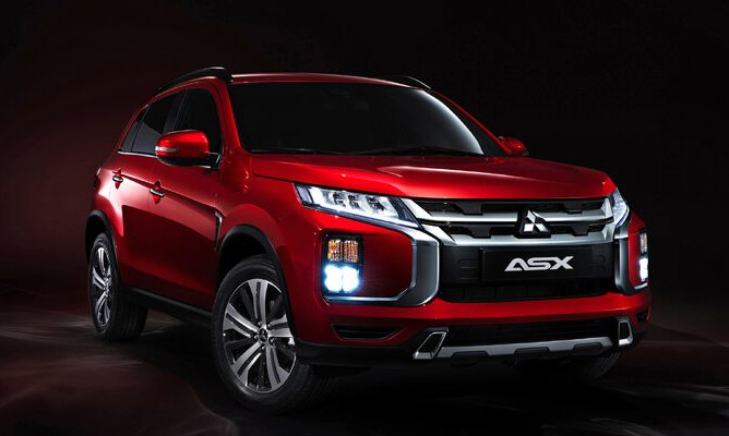 В России запустили продажи импортных Mitsubishi ASX по цене от 2,55 млн рублей