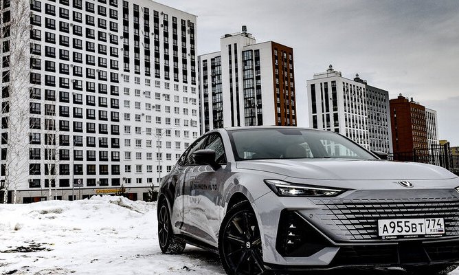 Цены на китайские автомобили впервые снизились в России