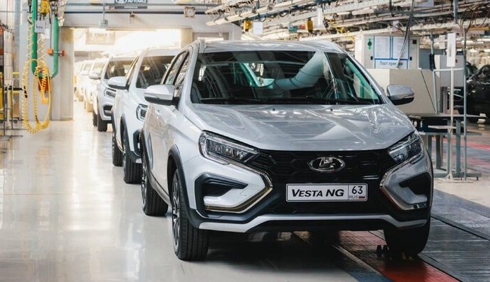 Avtograd News: АвтоВАЗ дооснастил 15 тыс. некомплектных автомобилей Lada Vesta