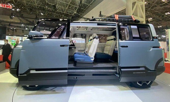 Toyota представила новый взгляд на кроссоверы – X-Van Gear