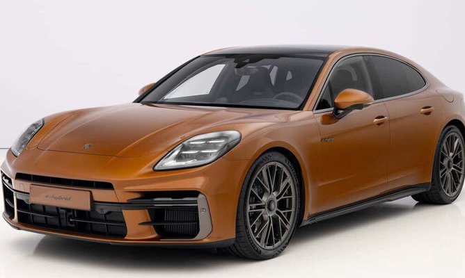 Компания Porsche представила Panamera третьего поколения