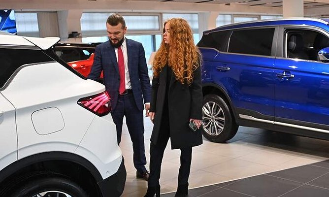 Опрос: больше четверти россиян планируют покупку китайского автомобиля