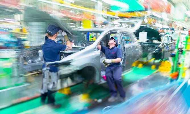 Toyota нашла способ побить рекорд по производству автомобилей в мире в 2023 году