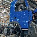 На бывшем заводе Volvo запустили линию по сборке «Уралов»