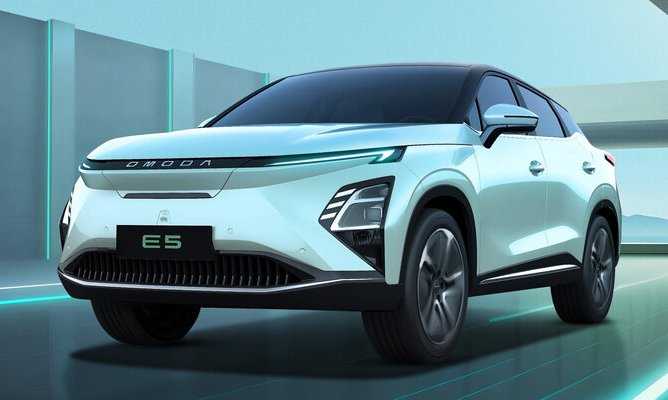 В Европе до конца 2023 года будут запущены продажи электромобиля Omoda E5