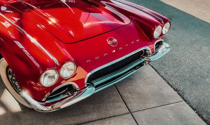 На продажу выставлена коллекция классических Chevrolet Corvette 1963 года